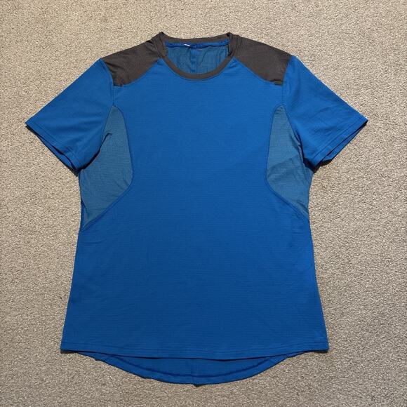 Lululemon Men’s Blue Short Sleeve Tee Shirt Size Large Athleisure Gym Pocket - Picture 1 of 10